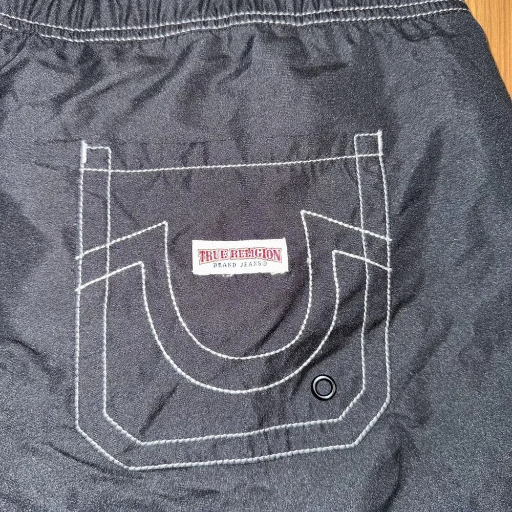 True Religion Lined Board Shorts Men’s Size XL Black NWT MSRP $99